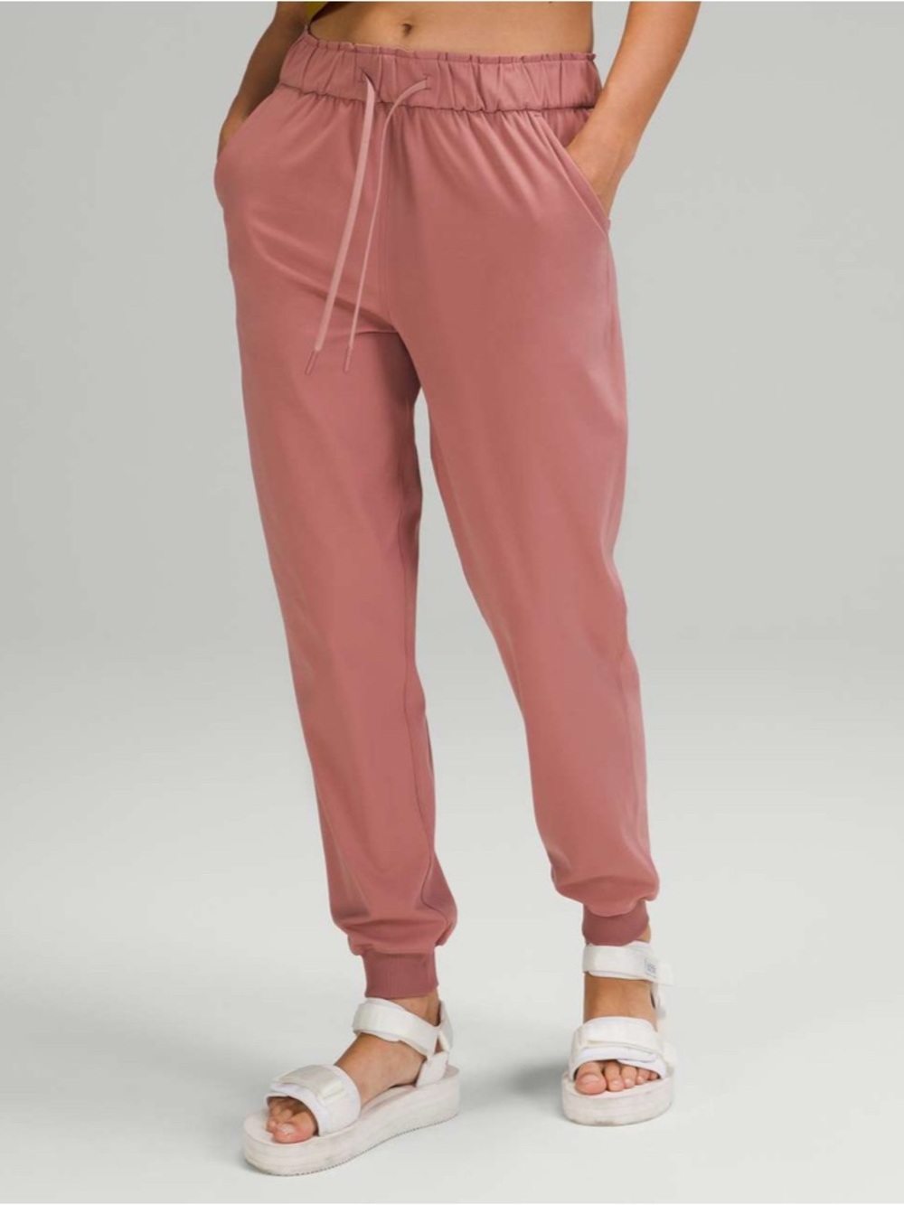 Lululemon Stretch Full Length High-Rise Jogger size 2